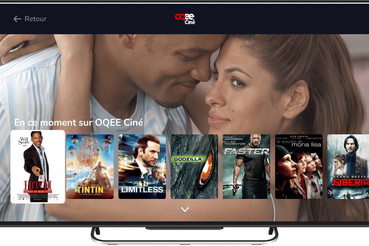 Télé avec image et logo OQEE ciné, dispo sur toutes les Freebox